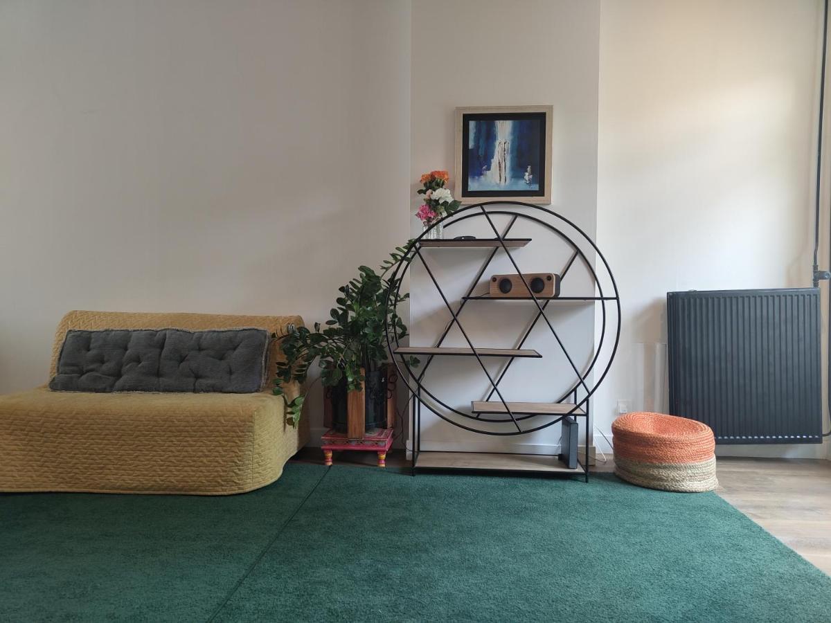 The Diesel Bed And Breakfast รอตเตอร์ดัม ภายนอก รูปภาพ