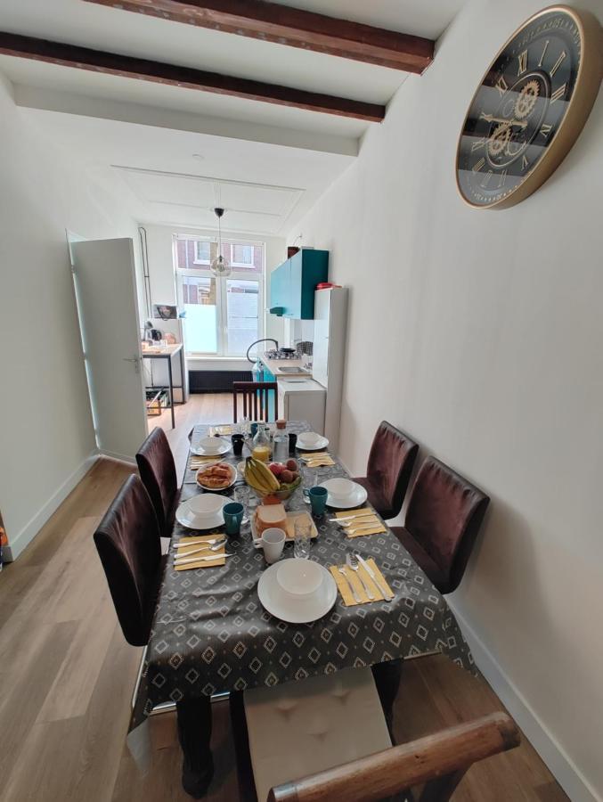 The Diesel Bed And Breakfast รอตเตอร์ดัม ภายนอก รูปภาพ
