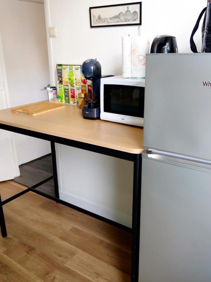 The Diesel Bed And Breakfast รอตเตอร์ดัม ภายนอก รูปภาพ