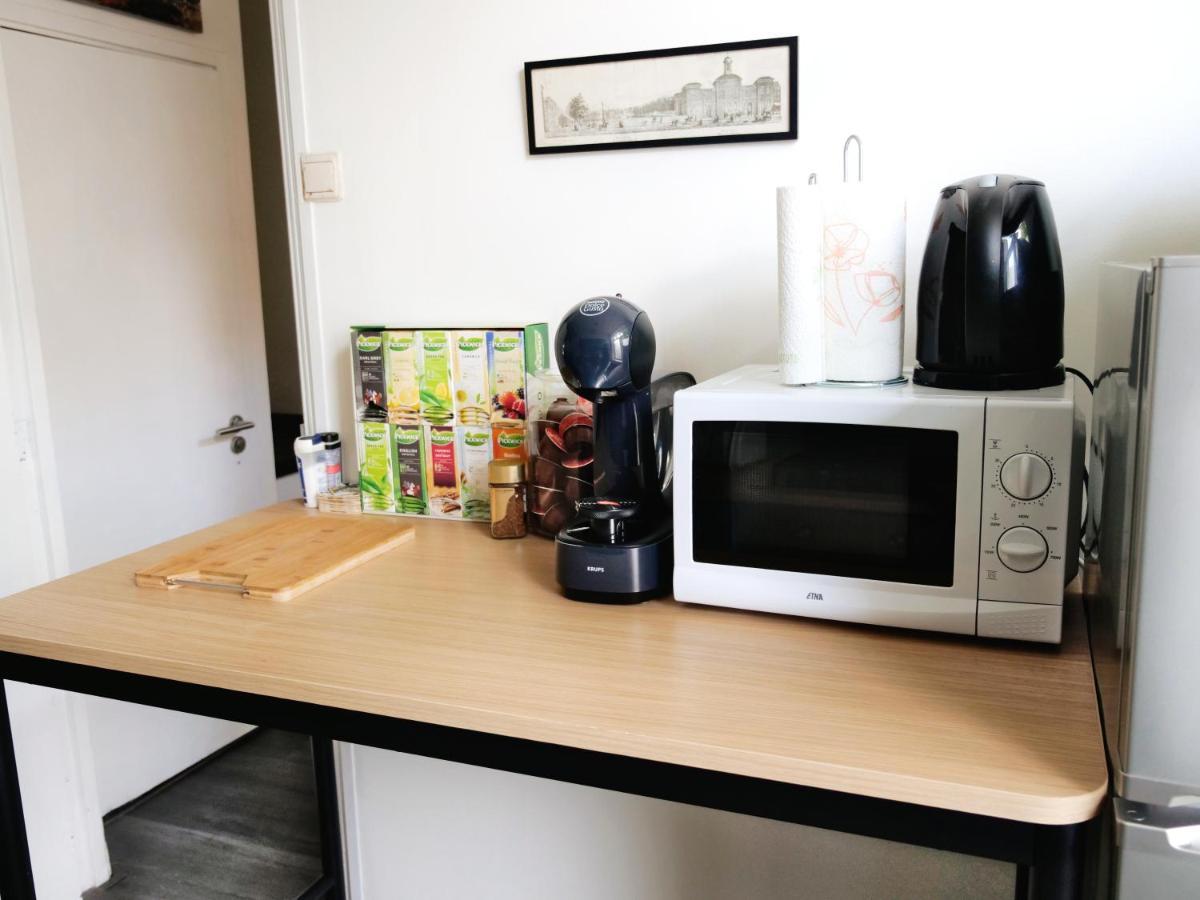 The Diesel Bed And Breakfast รอตเตอร์ดัม ภายนอก รูปภาพ